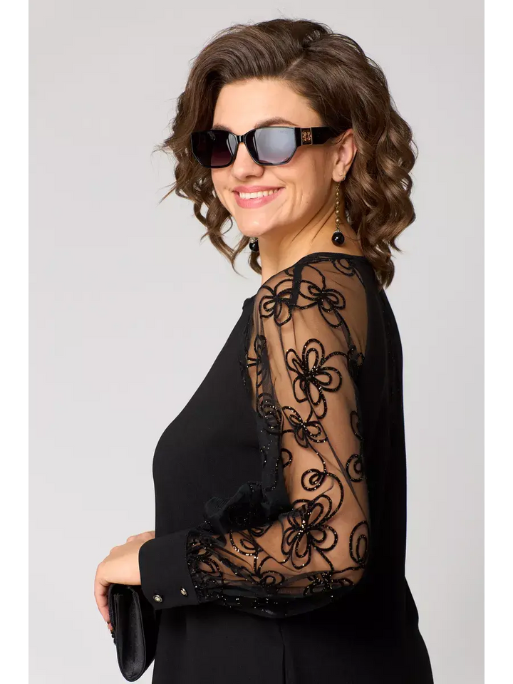 Regina | Classic Midi Dress